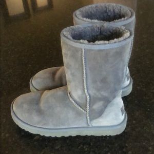 UGG Classic Short, Gray, GUC